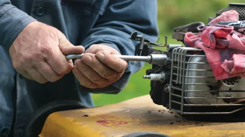 Banner Small_Engine_Repair_Website.png