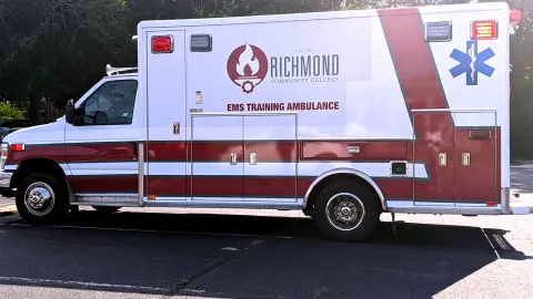 paramedic_website.png Banner paramedic_website.png