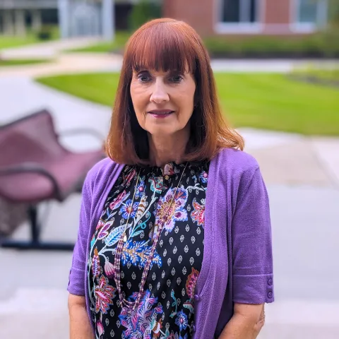 Faculty - Teena-Parsons