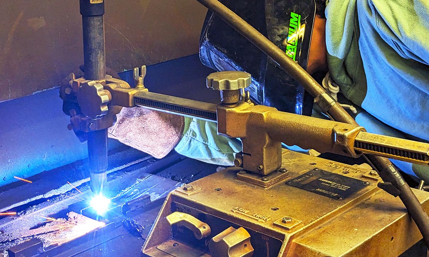 Banner Welding_2023_website.jpg